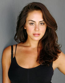 Beddable slut Chloe Amour
